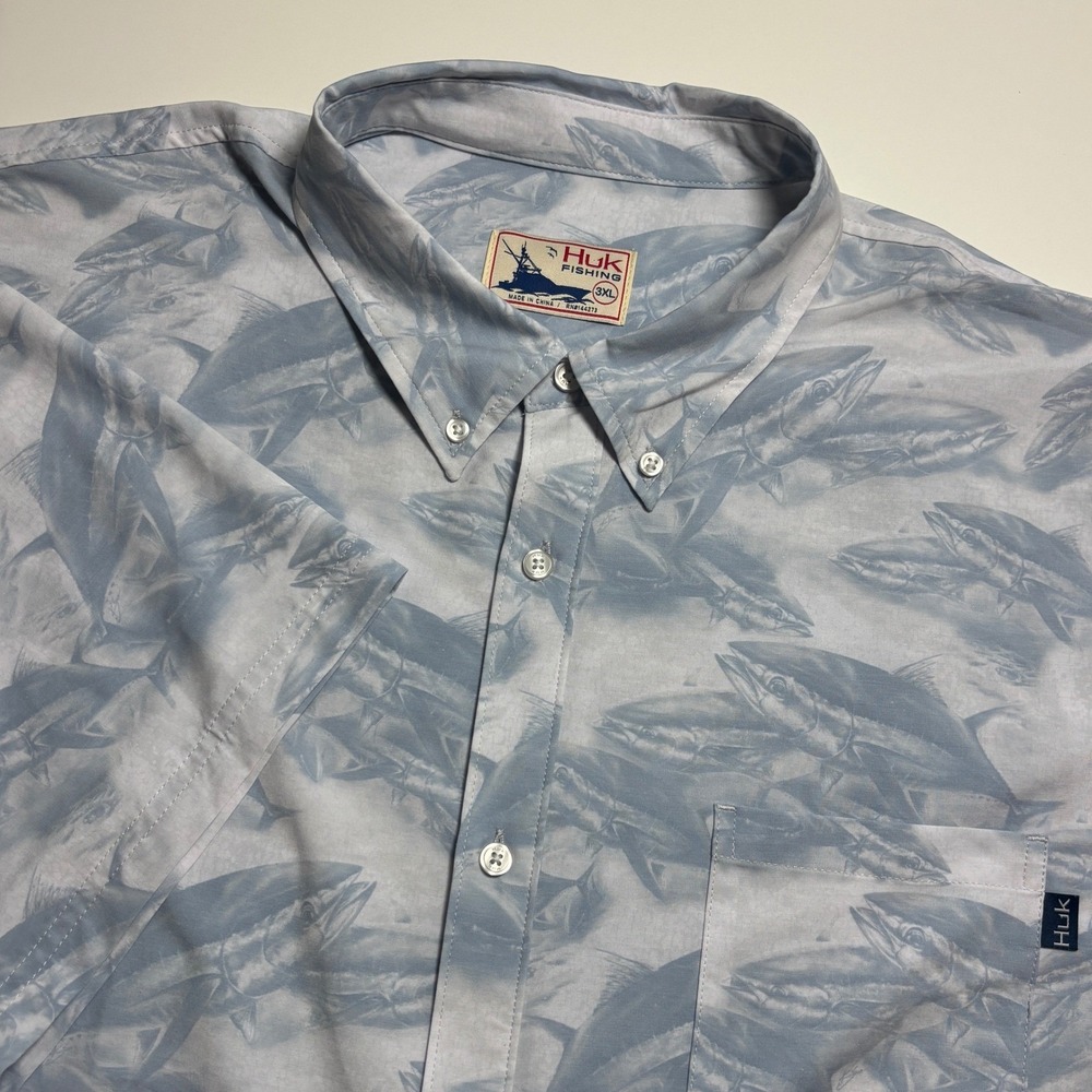 Huk Fishing Performance Shirt Men 3XL Blue Tuna Graphic Short Sleeve Button Down